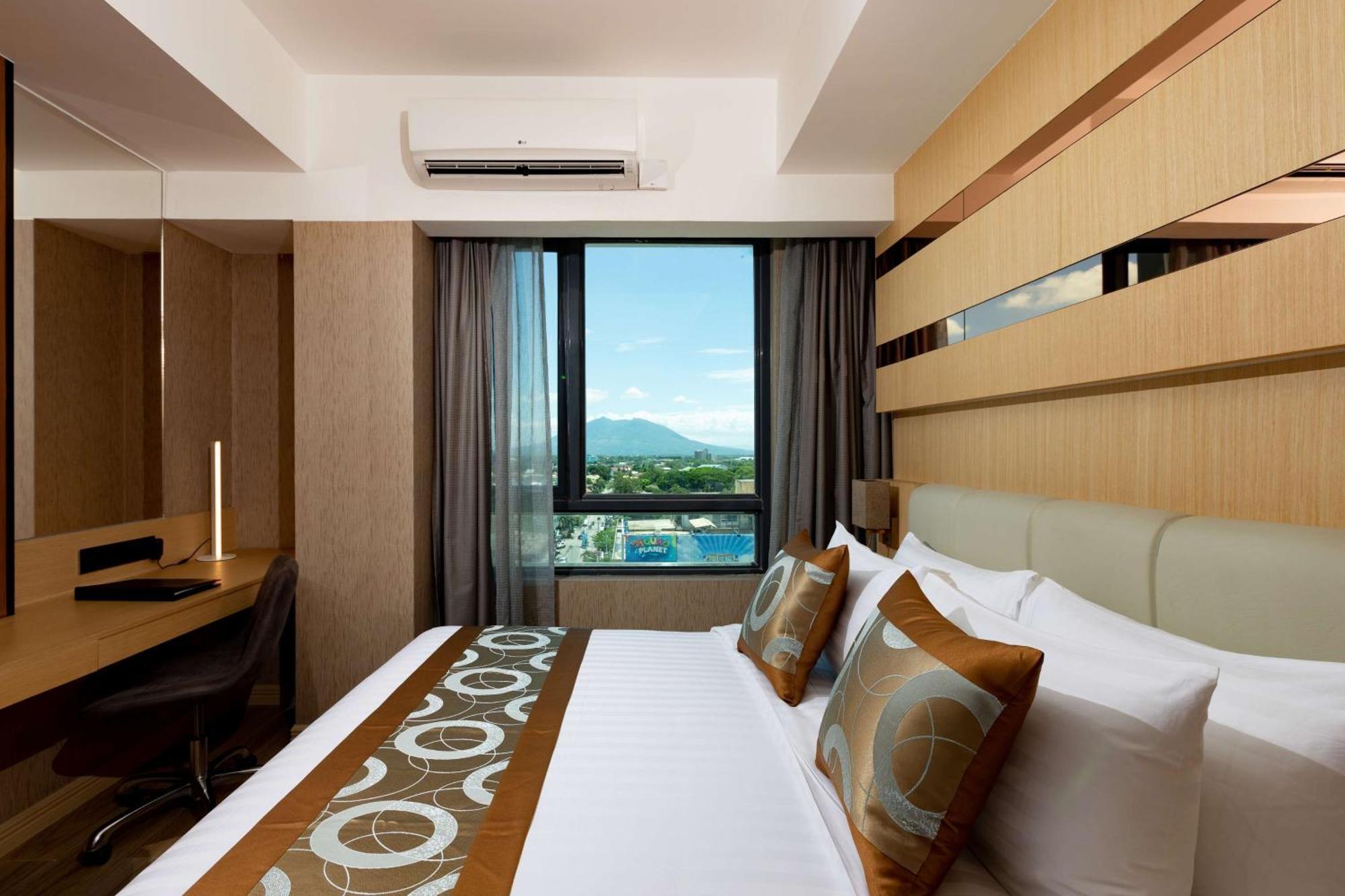 Best Western Plus Metro Clark Angeles Luaran gambar